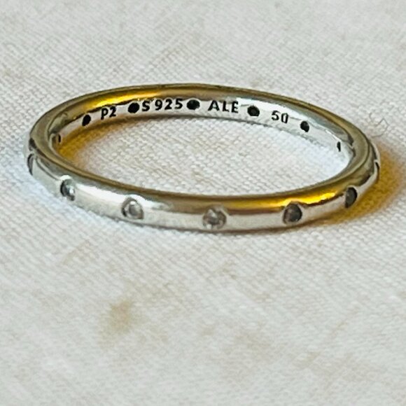 Pandora Simple Sparkling Band Ring Size 5 Sterling Silver - Picture 2 of 5